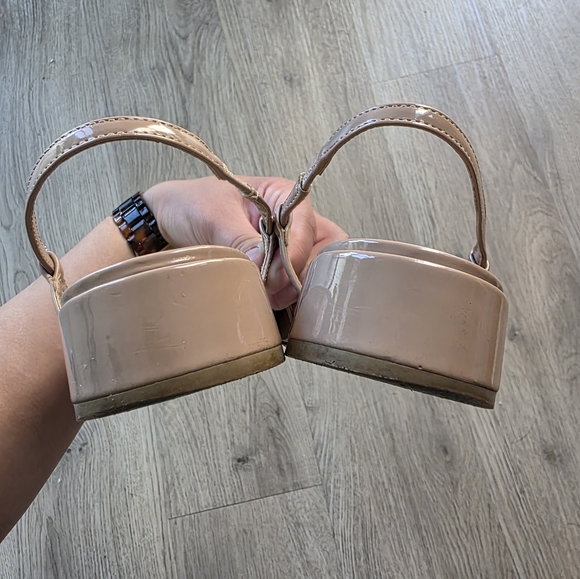 Steve Madden Black and Tan Pointed Slingback Flats - Picture 5 of 7